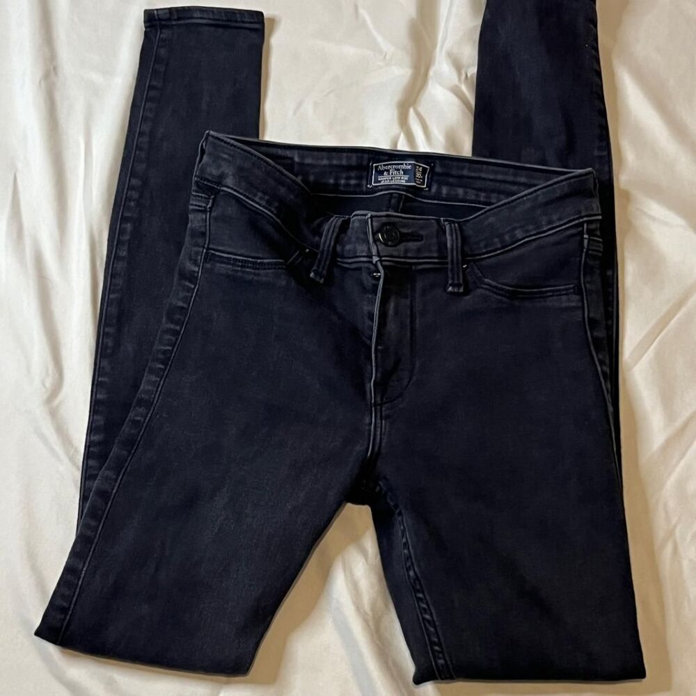 Abercrombie-fitch Women's Black and Navy Jeans